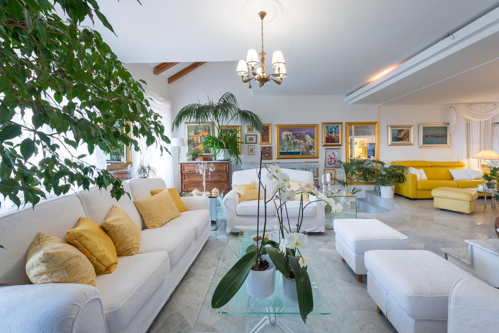 Luxury Old Town Apartment With Breathtaking Sea View Дубровник Экстерьер фото